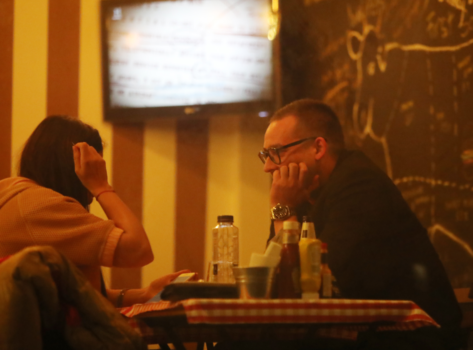 Tudor Aposteanu a ieșit în oraș cu Laura Alistar, fosta iubită a lui Bogdan Stelea