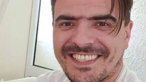 #eusunt32. Mesajul unui polițist de frontieră infectat cu coronavirus. „Vă rog, stați acasă”