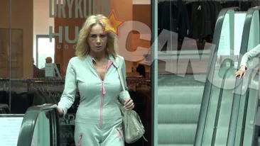 Odata cu schimbarea la fata, Daniela Gyorfi da semne ca si-a schimbat si gusturile... vestimentare!