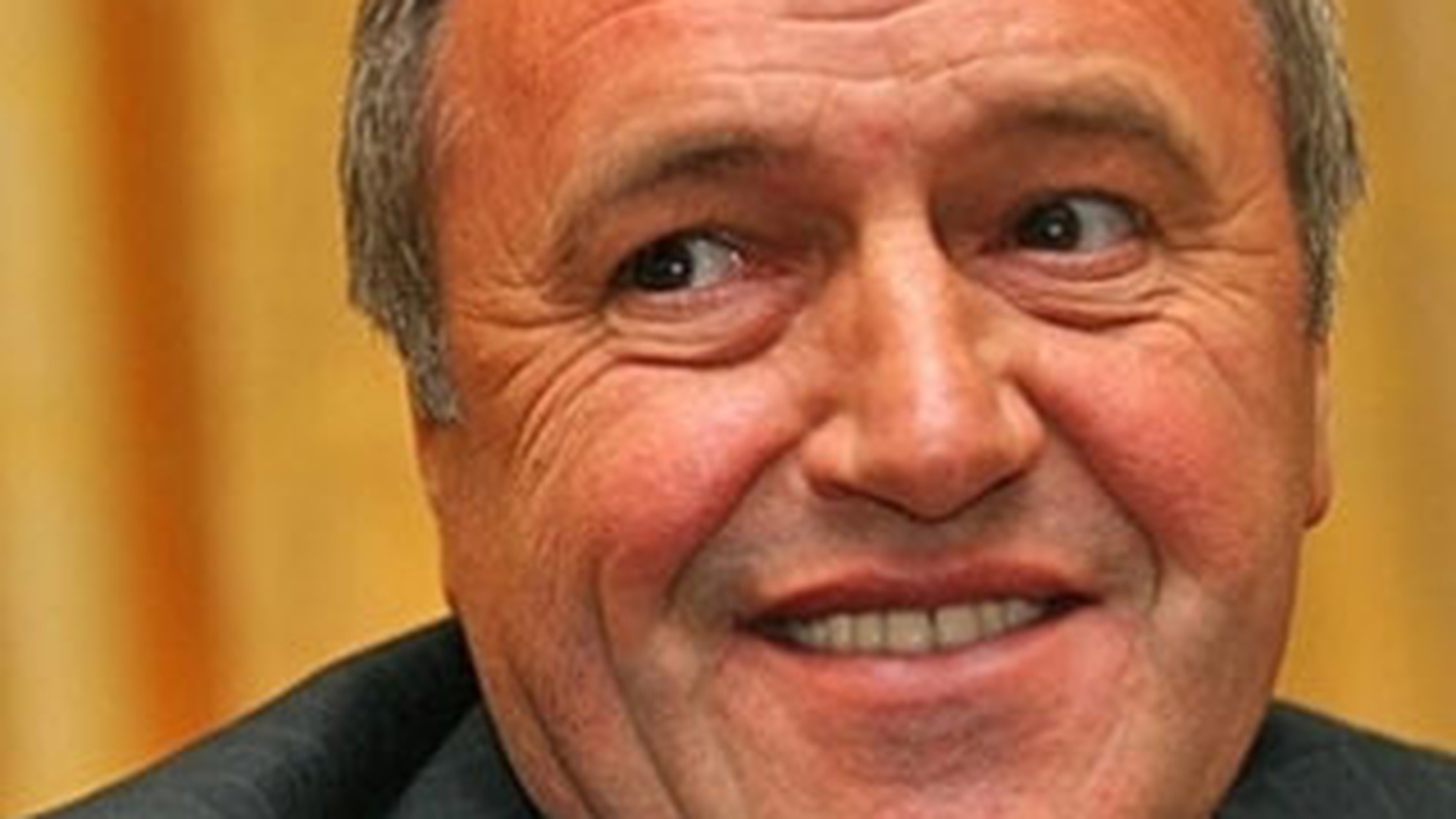 Tribunalul Bucuresti decide: Costica Costanda are de primit 165 de milioane de euro de la Primaria Capitalei