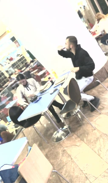 Sexy-nora lui Anghel Iordănescu are pofte suspecte!
