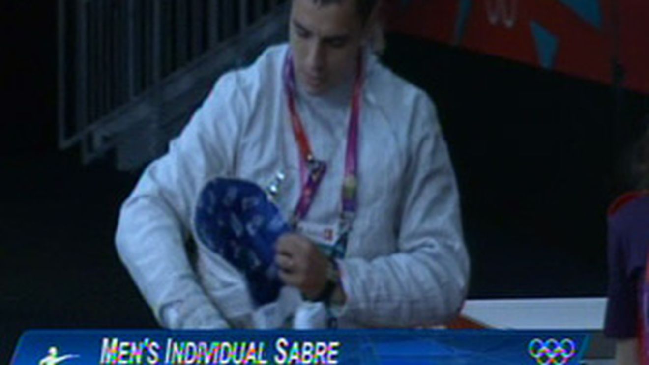 Rares Dumitrescu a pierdut semifinala cu Diego Ochiuzzi si va lupta pentru medalia de bronz la sabie