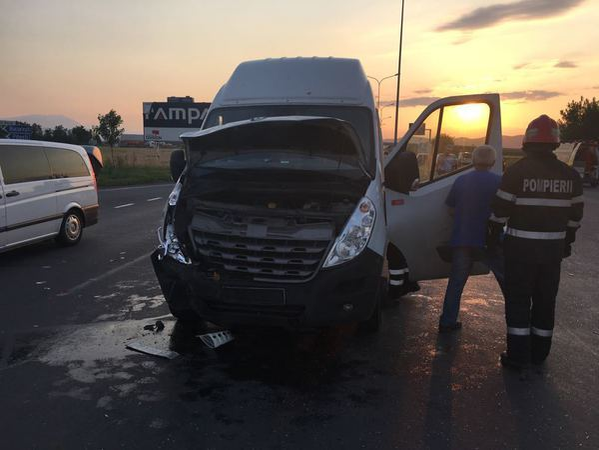 Patru persoane au fost rănite în accidentul de la Braşov! Sursă foto: mediafax.ro