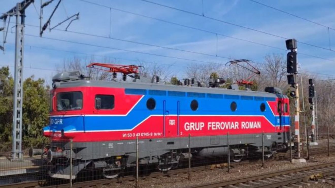Un tânăr de 20 de ani a furat o locomotivă și s-a plimbat cu ea prin gara Medgidia. Ce le-a spus autorităților