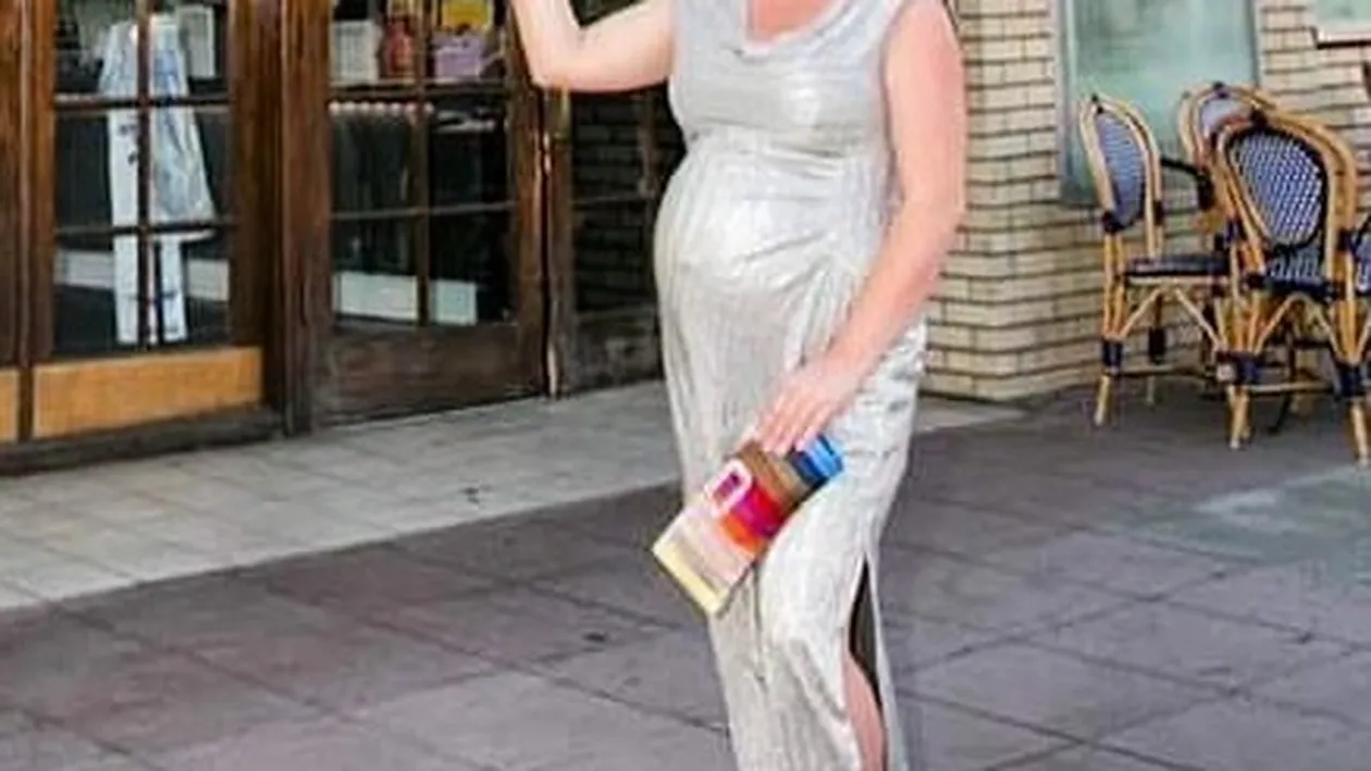 Medicii panicaţi că o actriţă celebră de la noi nu mai naşte: ”Am fost la urgenţe azi...”