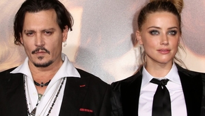 Johnny Depp a făcut public motivul rușinos al divorțului de Amber Heard: "Și-a făcut nevoile în patul nostru"