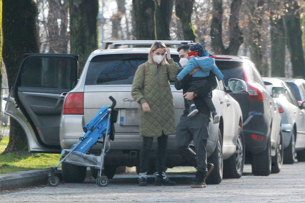 Mihai Rait, cu familia în parc