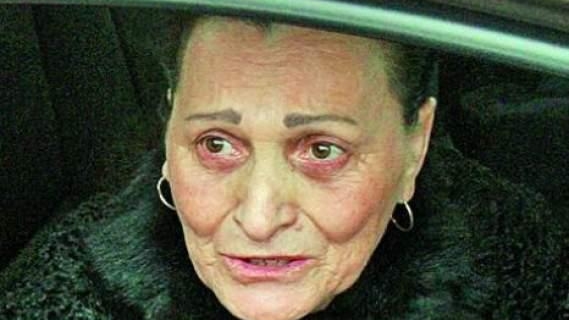 Mama MĂDĂLINEI MANOLE s-a stins în braţele fiului: „Nu am putut să-i spun atunci tatălui meu“