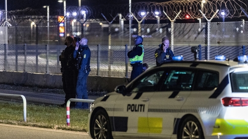 Alertă aeriană, după ce mai multe drone au fost descoperite! Traficul a fost închis la Copenhaga