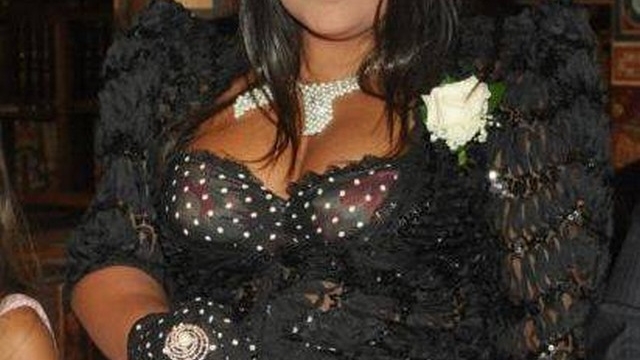 Bianca Rus, talie de viespe după ce a reuşit să scape de kilogramele în plus