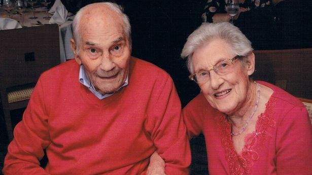 El, 103 ani. Ea, 91. Cel mai bătrân cuplu din lume, poveste de dragoste ca-n filme