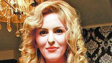 Denisa Nechifor are relatii longevive. Vorbeste si acum cu educatoarea ei de la gradinita