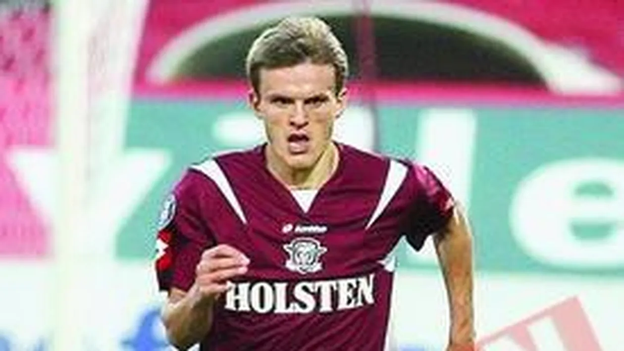 Stuttgart si Panathinaikos se bat pentru Costin Lazar