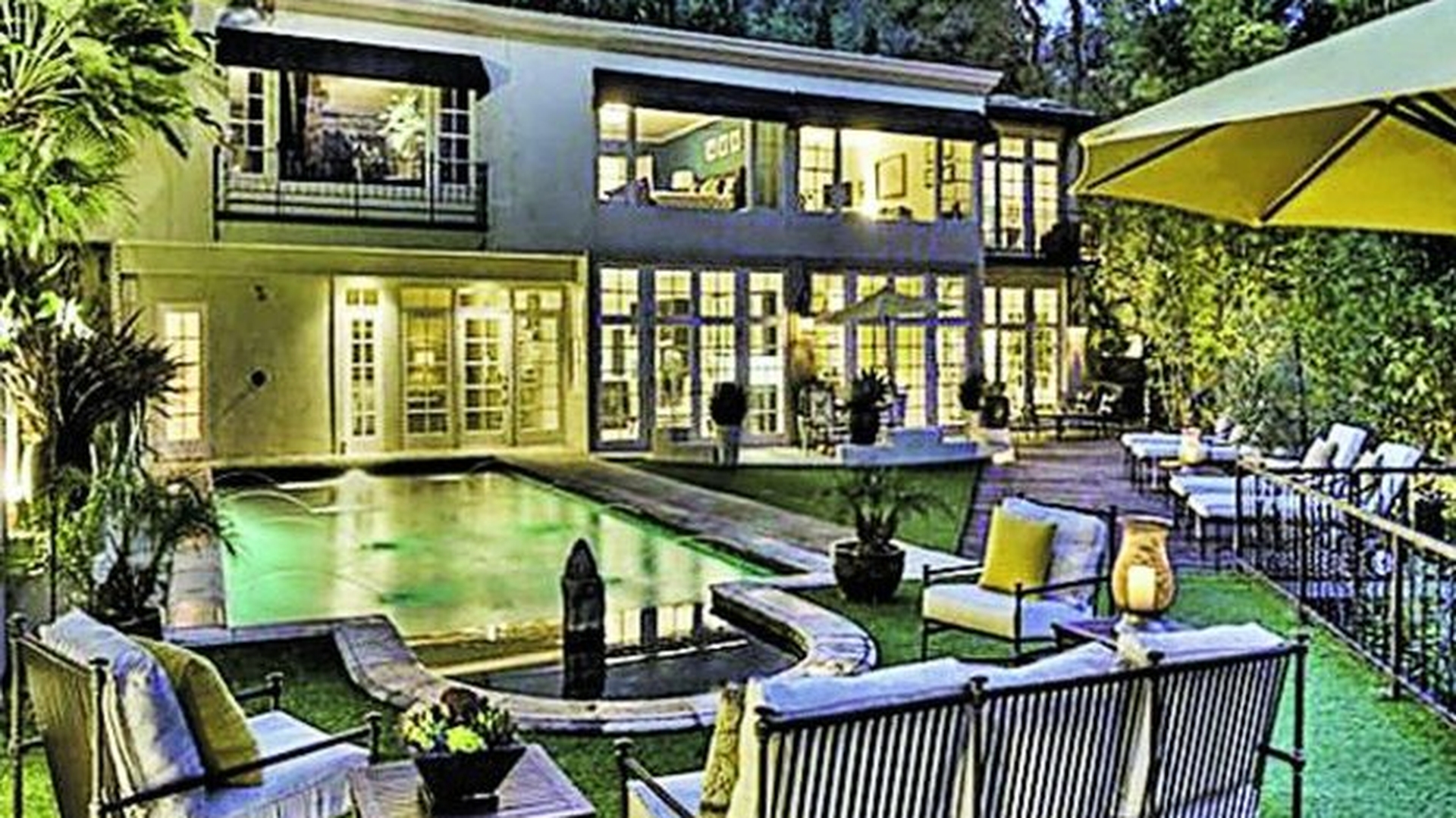Superoferta pe piata imobiliara din Los Angeles. 5 milioane $ pentru vila lui John Lennon