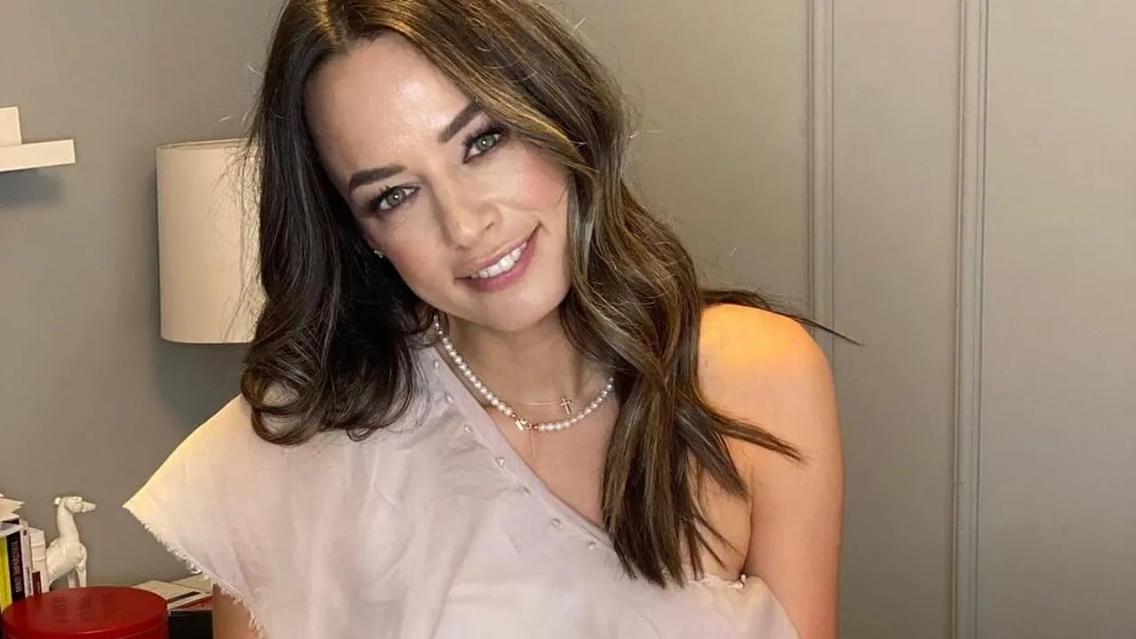 Cu ce sumă a fost ademenită Andreea Raicu ca să pozeze în Playboy. “Atât mi s-a oferit!” + Motivul pentru care a refuzat propunerea