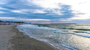 Bărbatul dispărut în Marea Neagră, la Costinești, a fost găsit mort după aproape 24 de ore de căutări