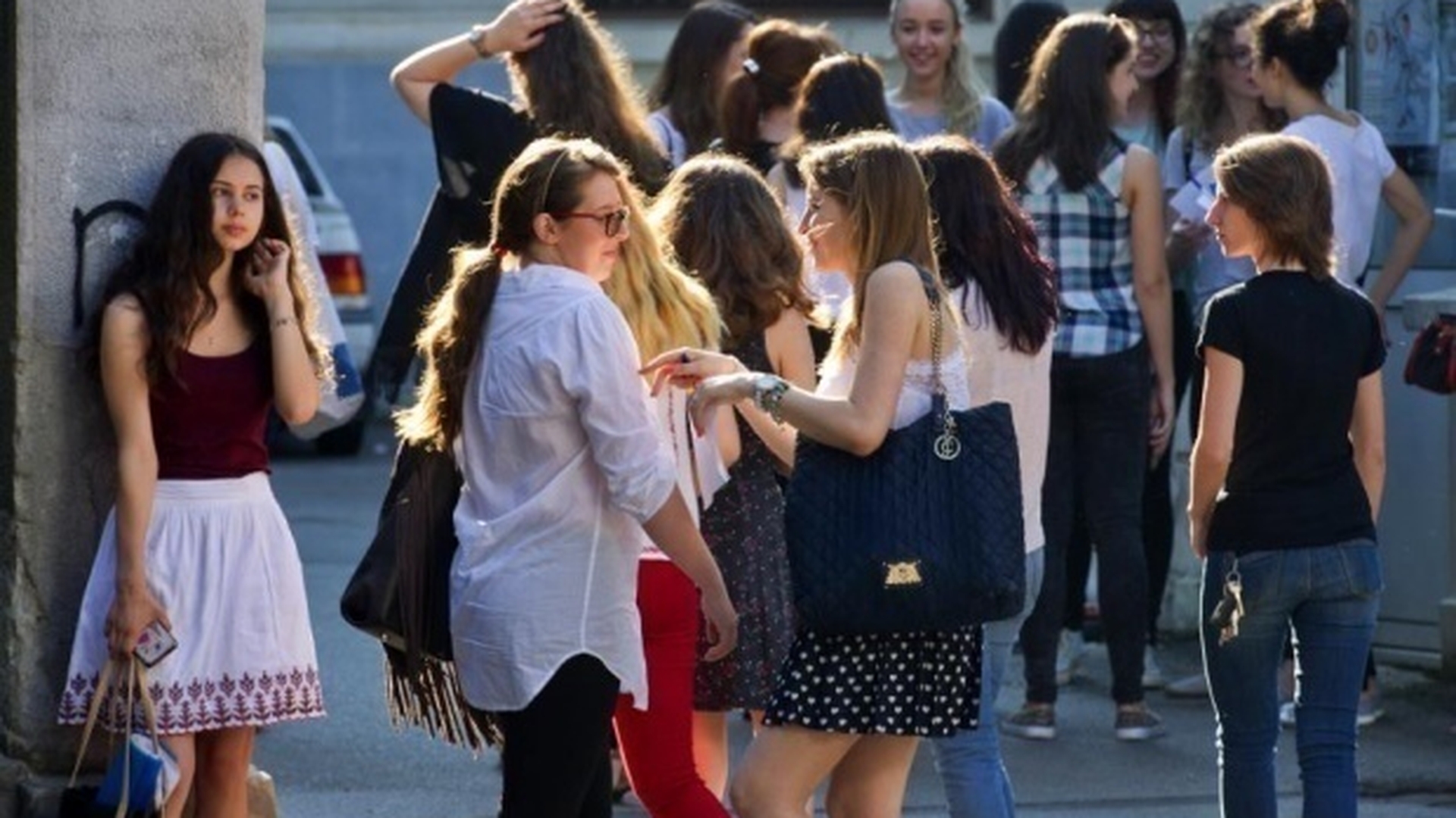 Rezultate Simulare Evaluare Națională 2018. Câți elevi au obținut note de promovare