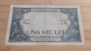 Caută bine acasă la părinți ori bunici. Cu ce preț se vinde o bancnotă de 1000 de lei din 1941 acum, în 2023