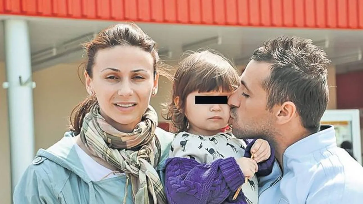 Casanova Sânmărtean îşi construieşte atent relaţia cu sexy-siliconata I-a trimis amantei jurăminte de iubire ”codate” în arabă!