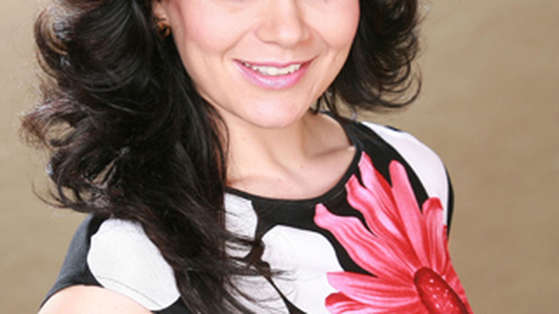Simona Balanescu: "Sunt o romantica incurabila"