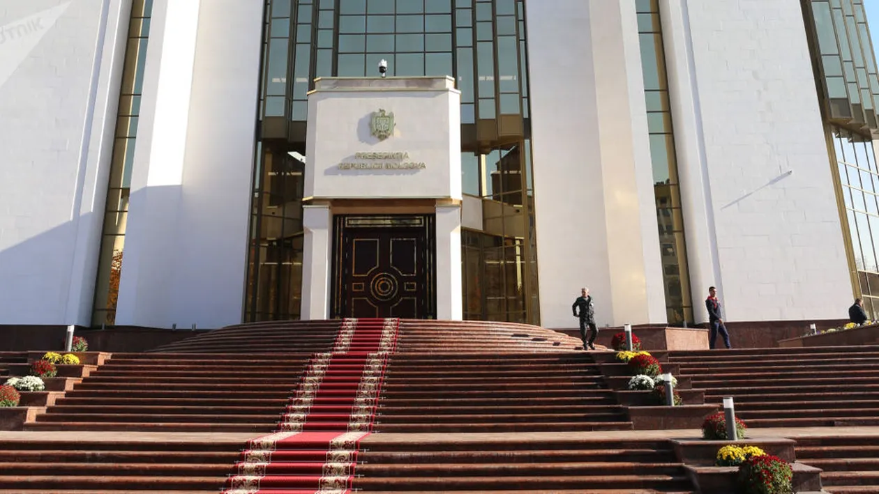 A sunat la 112 și a anunțat că intenționează să arunce în aer Președinția Republicii Moldova