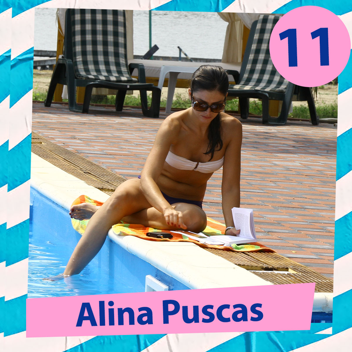 Top 30 vedete care se hârjonesc în apă în cele mai sexy poziții. Ce locuri ocupă Ramona Olaru, Antonia ori Gina Pistol între “Reginele Splash-urilor”