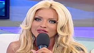 Batuta si paruita pentru ca si-a aparut fratele! Asistenta lui Capatos a intrat intr-un scandal de pomina