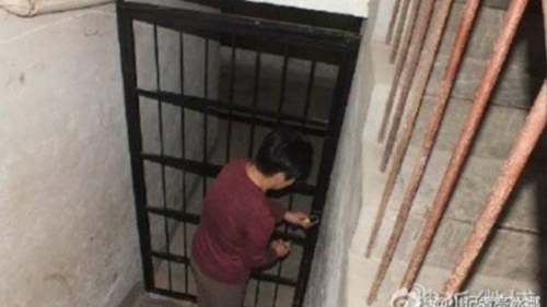 Monstrul din China! A răpit şase femei şi le-a obligat să se bată până la moarte. Vezi cazul care a îngrozit o naţiune întreagă