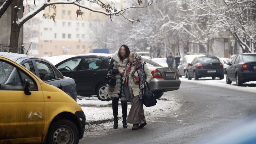 Aparitie “suspecta” in viata lui Florin Salam! O bruneta misterioasa a cucerit-o pe mama lui!