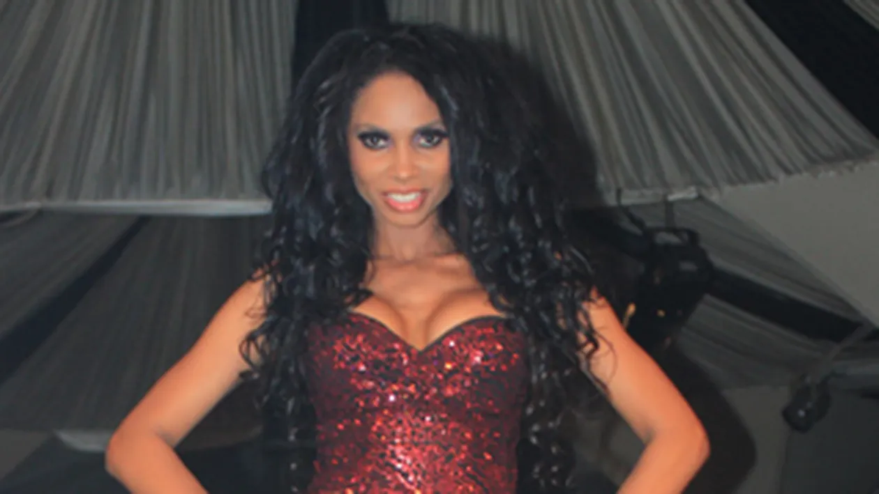 Laurette: Am slabit din cauza iubitului