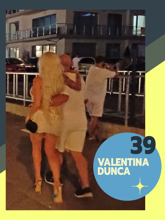 TOP 40 vedete în ipostaze rare! Mai provocator de atât nu se poate. Delia, Anna Lesko şi Ramona Olaru au pus pe jar imaginaţia bărbaţilor în rochiţe mini, mulate, chiar şi nemachiate 