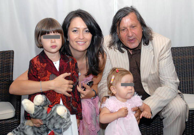 Ilie Năstase s-a căsărorit cu Amalia în 2004 şi au împreună doi copii, Alessia şi Emma Alexandra. Au divorţat în 2010
