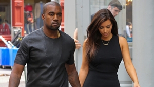 Kanye West a cumpărat maşini blindate pentru Kim Kardashian şi fiica lor! Cât au costat cele doua automobile