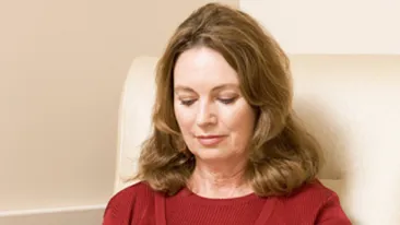 Pacalea oamenii spunand ca are cancer