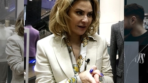 Adina Buzatu face precizări clare despre tendințele vestimentare de Crăciun: "Vă rog să nu rămâneți în papuci!"