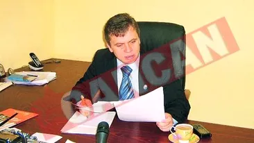 Un deputat cauta minore pe net