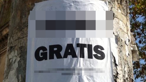 "Am crezut ca nu vad bine" Ce ofera GRATIS un bucurestean fix in Piata Romana! Fotografia realizata cu putin timp in urma!