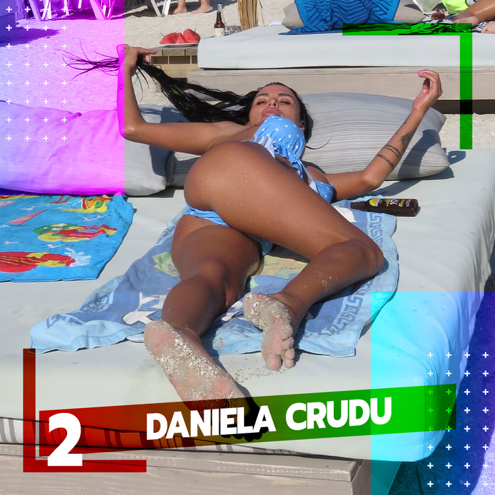 Top 30 sexy-vedete umede la plajă. Ce locuri ocupă Daniela Crudu, Flavia Mihășan și Mădălina Ghenea în cel mai senzual clasament