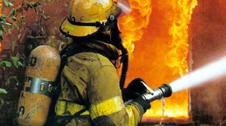 O casa din  Timisoara a explodat! Doua persoane au fost grav ranite!