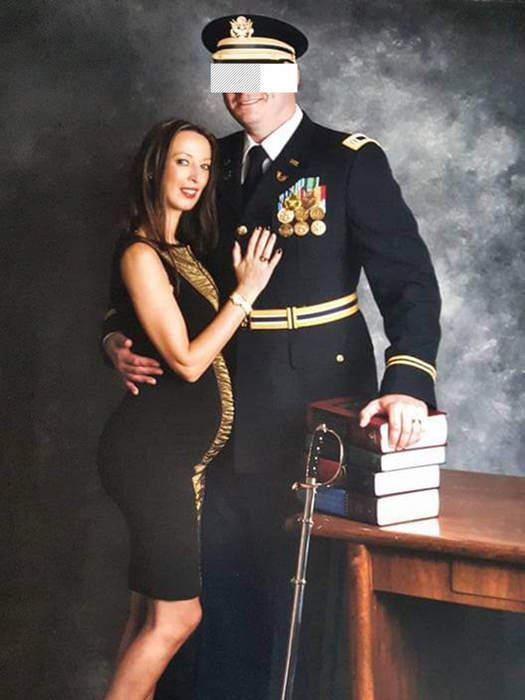 Roxana Goga și ofițerul american care i-a devenit soț s-au cunoscut în Qatar foto: arhivă personală