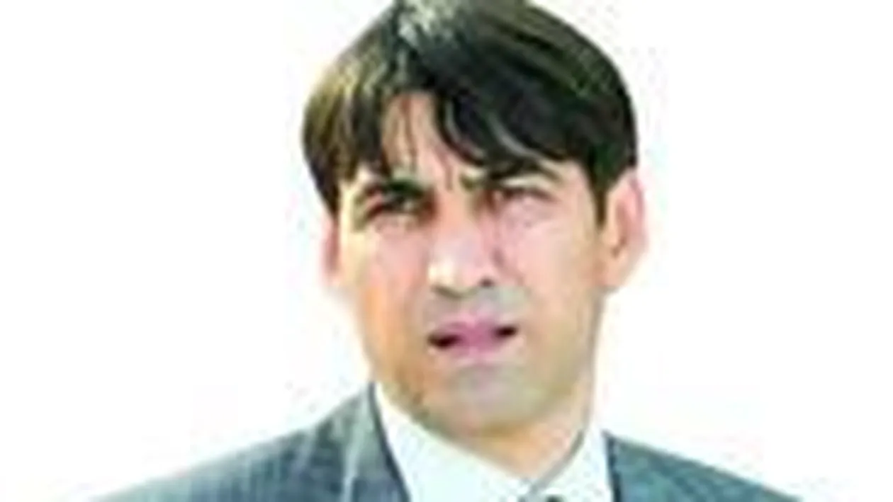 Piturca a dat un tun de 8.000.000 euro