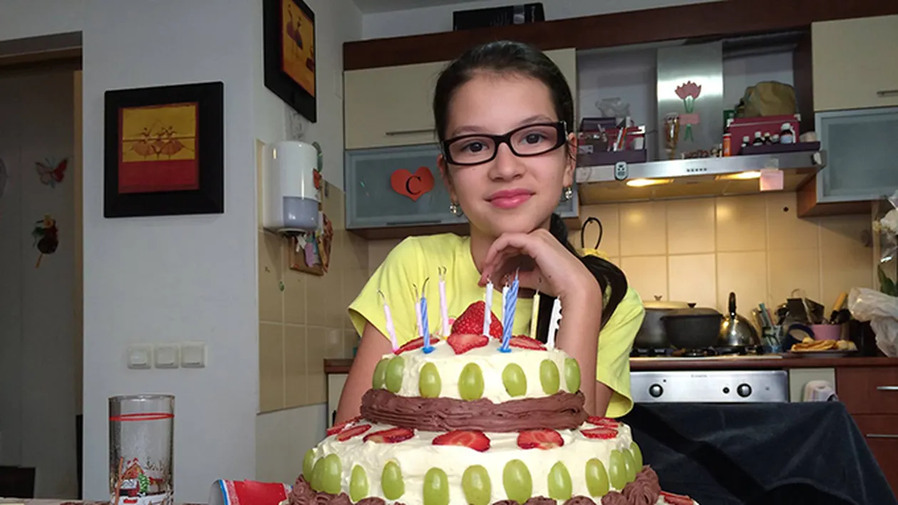 De ziua ei, CLEOPATRA STRATAN a făcut anunţul! Ce se va întâmpla cu tânăra cântăreaţă