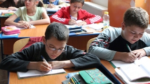 Profesorii, platiti la negru! Fac 320 de milioane de euro pe an din meditatii