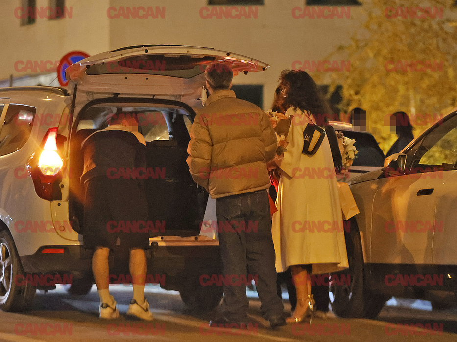 Ramona Olaru a umplut portbagajul cu cadouri