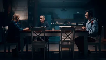 „Mă mut la mama”, o comedie despre familie și toate problemele ei. Primele imagini de pe platourile de filmare