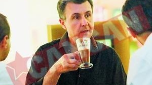 Principele Radu a baut cafea la halba