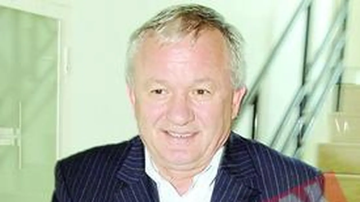 Porumboiu si-a deschis casa de imprumut