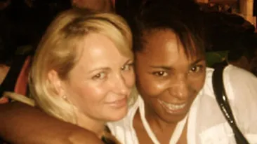 Delia Antal, vecina cu Sonique: Am petrecut cu ea la un restaurant. Ne place sa frecventam aceleasi locuri