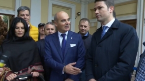Greii din PNL au votat în străinătate pentru președintele României: ”Din respect pentru Diaspora”