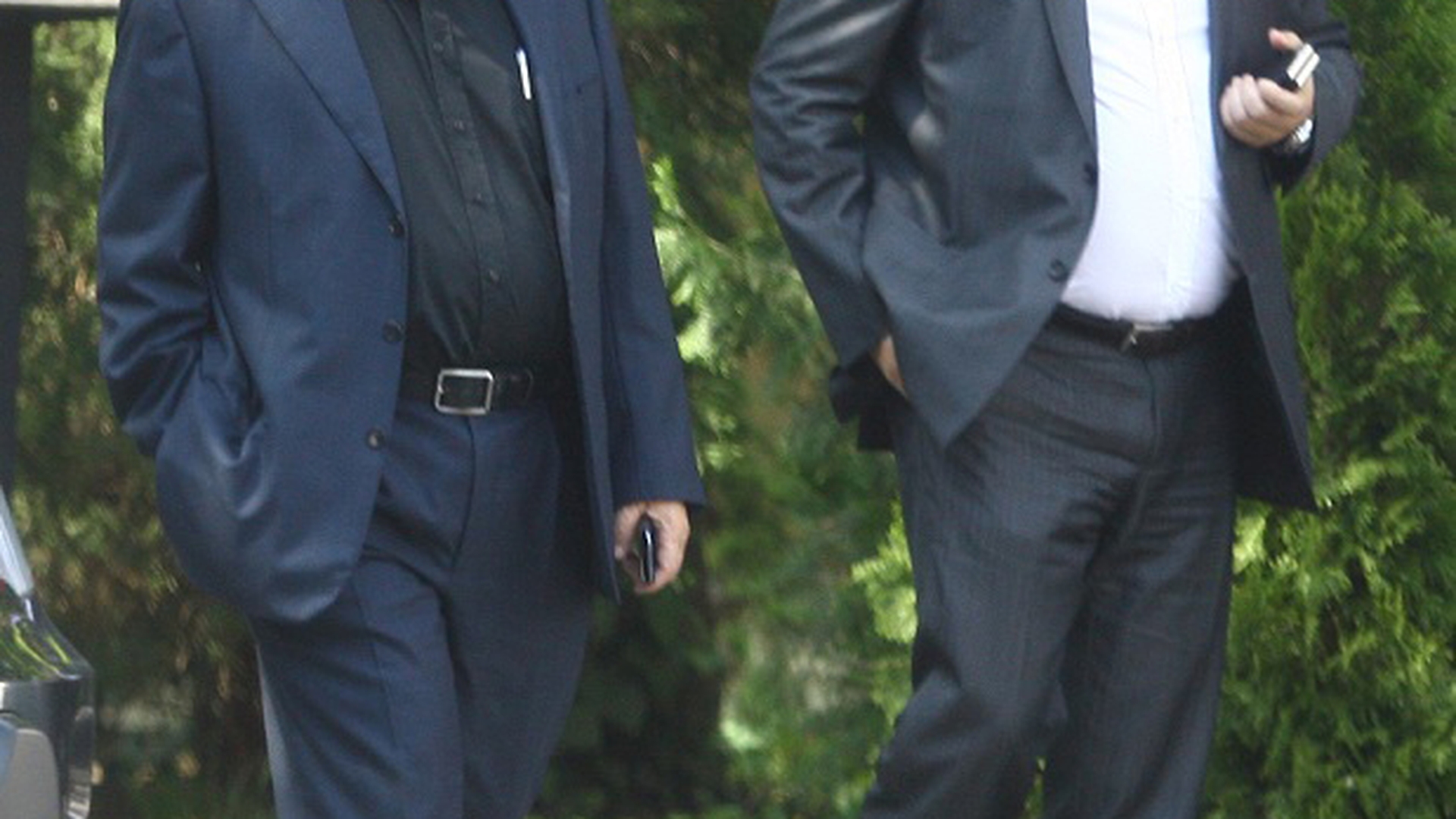 Miky Spaga e cel mai smecher "pensionar"! La 70 de ani, se imbraca la 4 ace, are bodyguard si ia masa in restaurante de lux